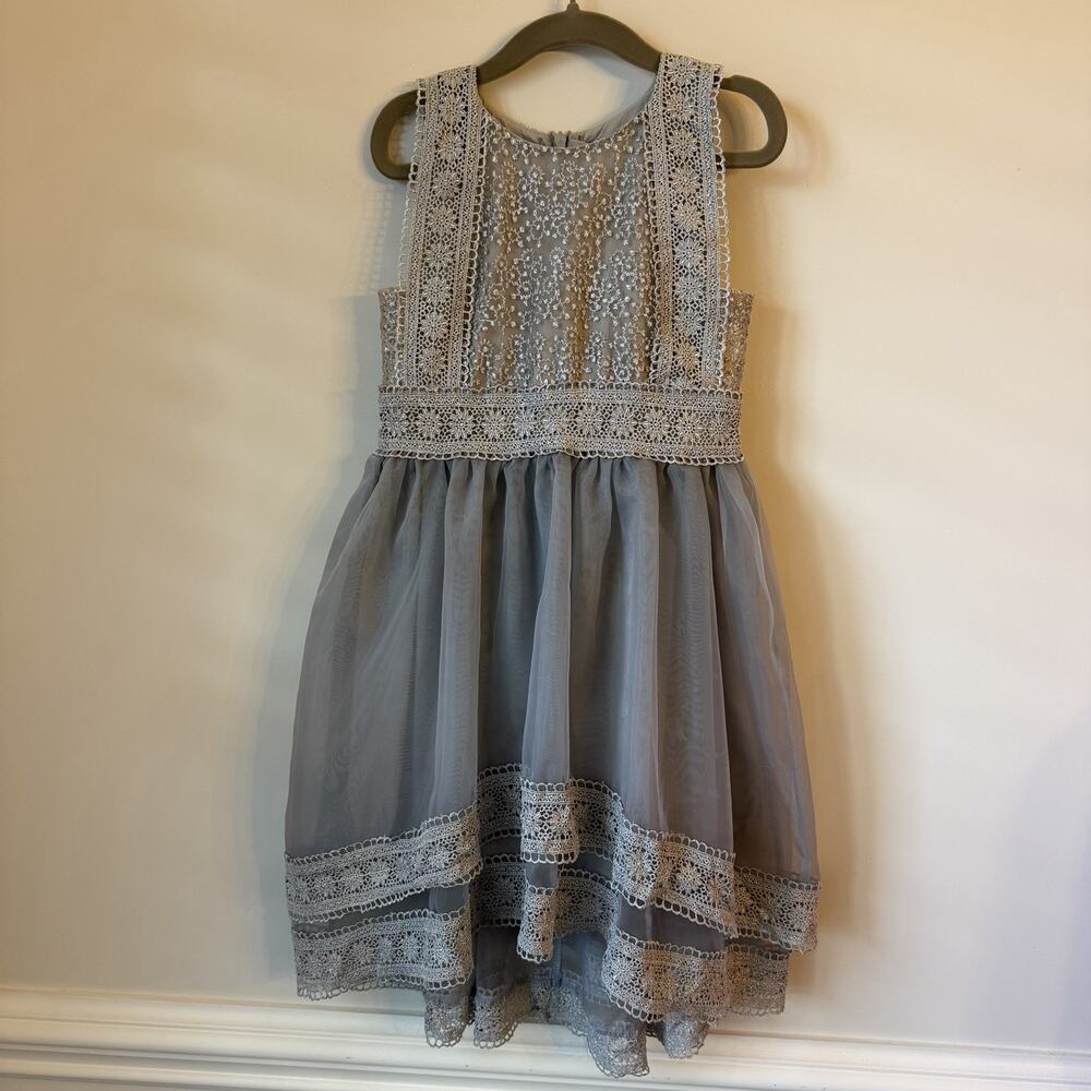 Trish Scully Child Girl’s Party Dress Size 5 Gray Tulle With Lace & Embroidery